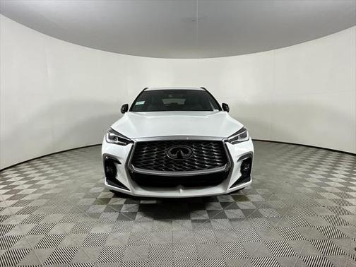 2025 INFINITI QX55 LUXE