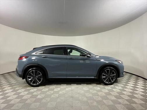 2025 INFINITI QX55 LUXE
