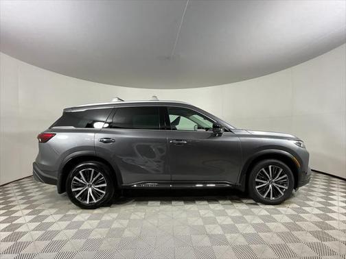 2025 INFINITI QX60 SENSORY