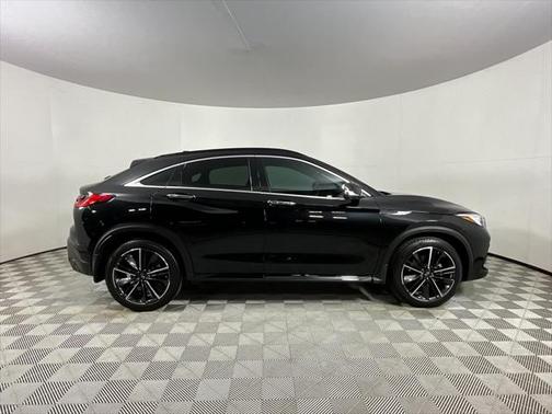 2022 INFINITI QX55 LUXE