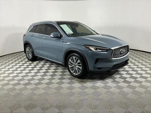 2023 INFINITI QX50 LUXE