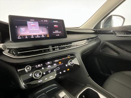 2025 INFINITI QX60 Pure