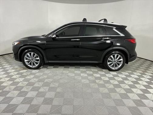 2022 INFINITI QX50 LUXE