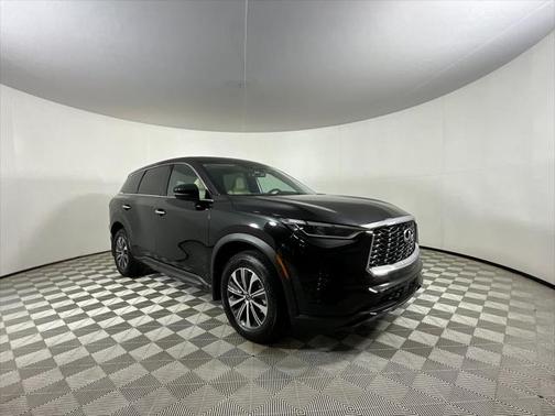 2025 INFINITI QX60 Pure