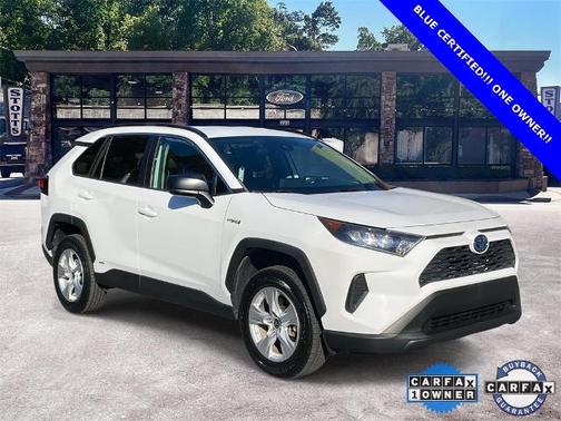 2021 Toyota RAV4 LE
