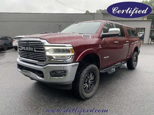 Delmonico Red Pearlcoat 2022 RAM 2500 LARAMIE