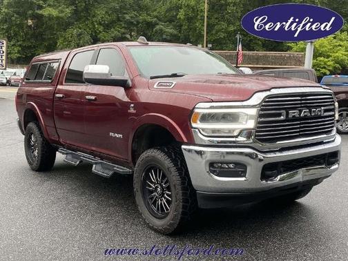 Delmonico Red Pearlcoat 2022 RAM 2500 LARAMIE