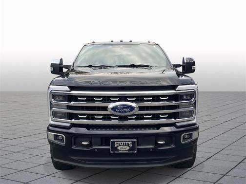 2024 Ford F-350 PLATINUM