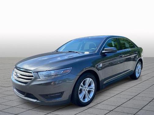 MAGNETIC 2019 Ford Taurus SEL