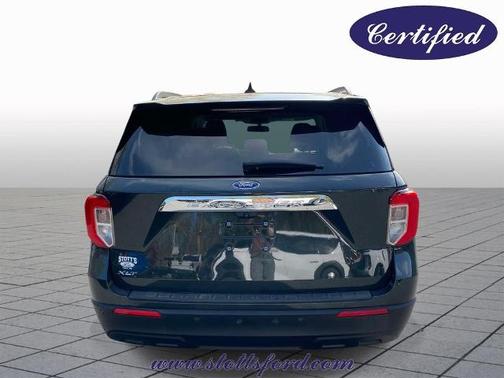 FORGED GREEN METALLIC 2022 Ford Explorer XLT