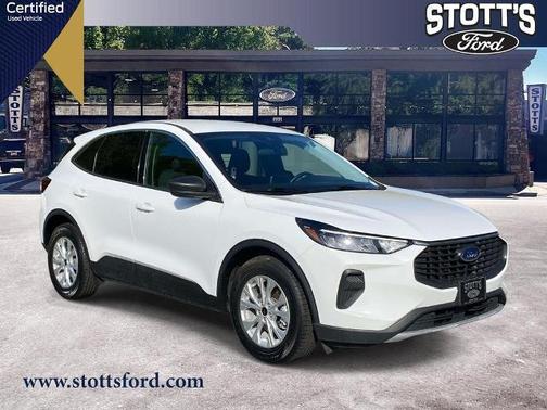 OXFORD WHITE 2023 Ford Escape ACTIVE