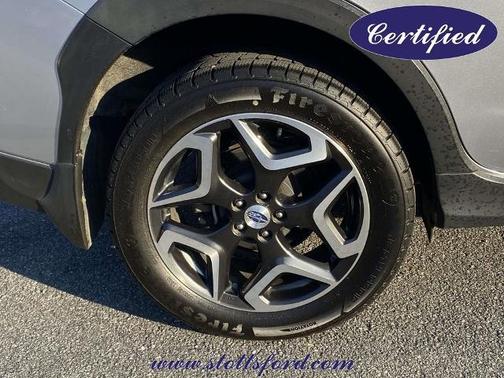 Ice Silver Metallic 2018 Subaru Crosstrek 2.0I LIMITED