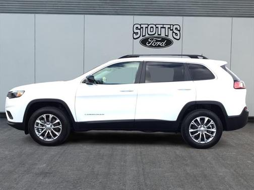 2022 Jeep Cherokee LATITUDE LUX