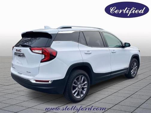 2023 GMC Terrain SLT