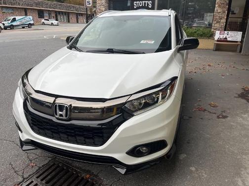 2021 Honda HR-V SPORT