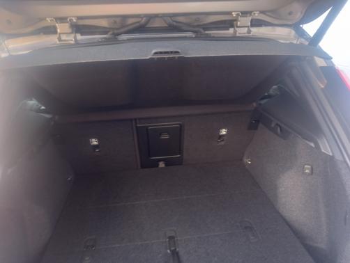 2022 Volvo XC40 T5 AWD R-Design