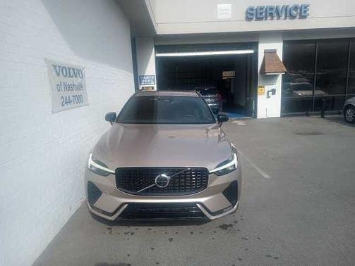 2023 Volvo XC60 Plus