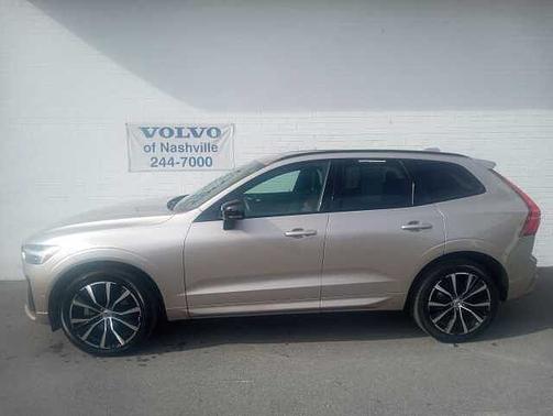2023 Volvo XC60 Plus