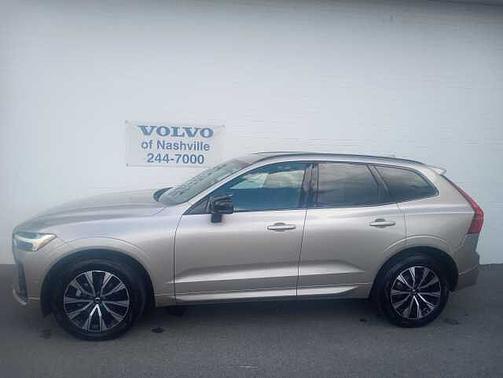 2025 Volvo XC60 Plus