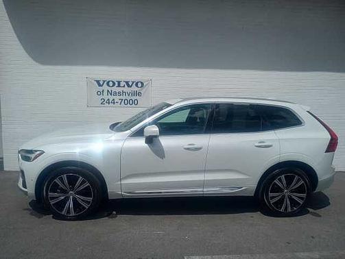 2023 Volvo XC60 Plus