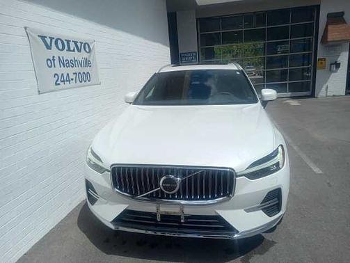 2023 Volvo XC60 Plus