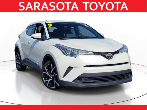 Blizzard Pearl 2019 Toyota C-HR XLE