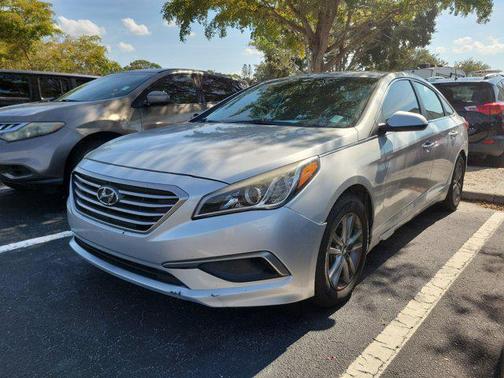 2017 Hyundai SONATA Base