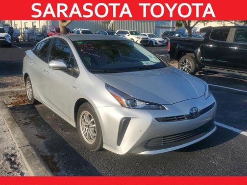 2021 Toyota Prius L