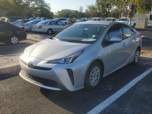 2021 Toyota Prius L