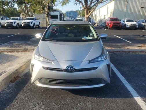 2021 Toyota Prius L