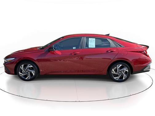 2025 Hyundai ELANTRA Sport