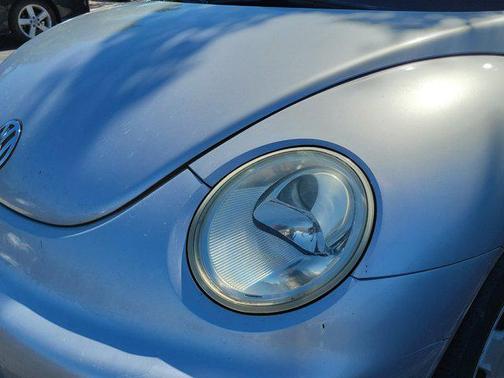 2001 Volkswagen New Beetle GLS