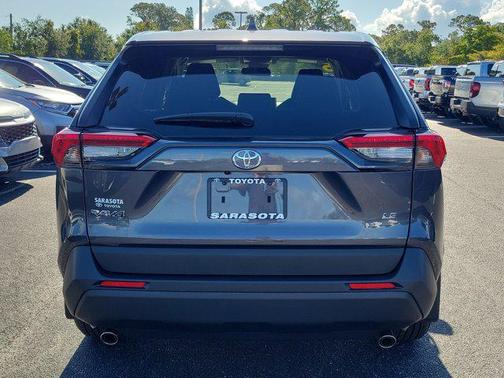 2025 Toyota RAV4 LE