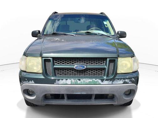 -Select- 2004 Ford Explorer Sport Trac XLS