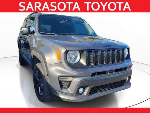 Graphite Gray 2022 Jeep Renegade Altitude