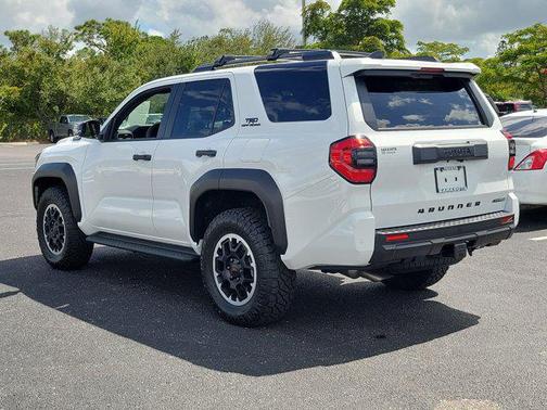2025 Toyota 4Runner TRD Off Road