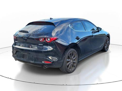 2023 Mazda Mazda3 FWD w/Premium Package