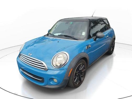 2013 MINI Hardtop Cooper