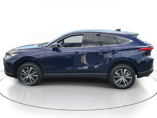 2023 Toyota Venza LE