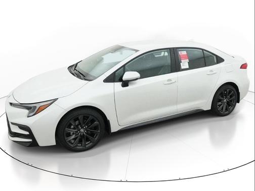Wind Chill Pearl [Extra_Cost_Color] 2026 Toyota Corolla SE