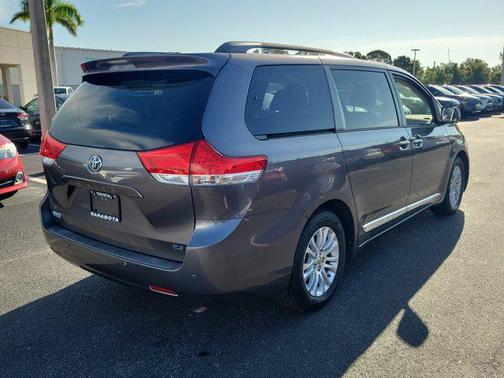 2014 Toyota Sienna Limited