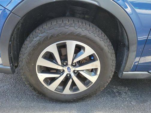 2020 Subaru Outback Base