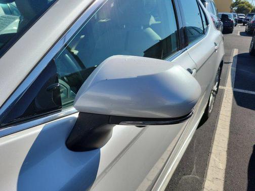 2020 Toyota Camry XLE