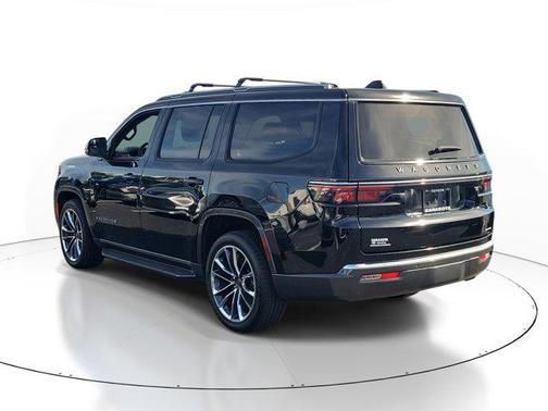 2022 Jeep Wagoneer Series II 4x4