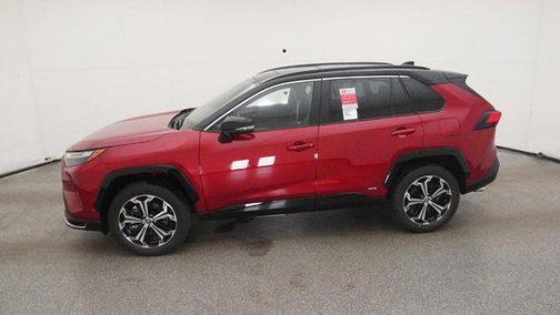 2025 Toyota RAV4 Hybrid SE