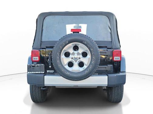 2015 Jeep Wrangler Sahara