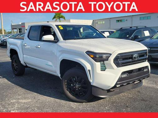 2025 Toyota Tacoma SR5