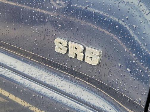 2004 Toyota 4Runner SR5