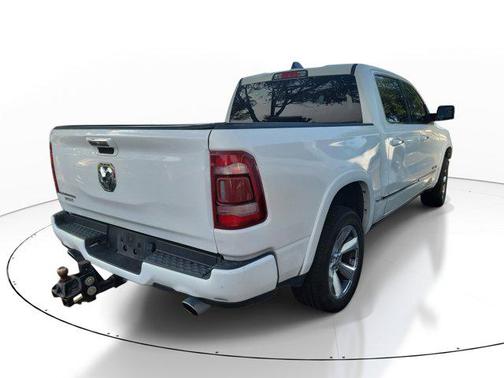 Bright White Clearcoat 2022 RAM 1500 Limited