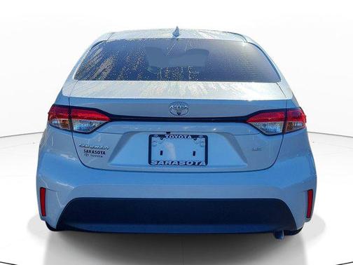 Wind Chill Pearl 2025 Toyota Corolla LE